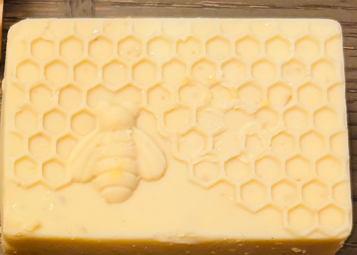 BeeKind Bar