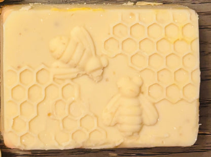 BeeKind Bar
