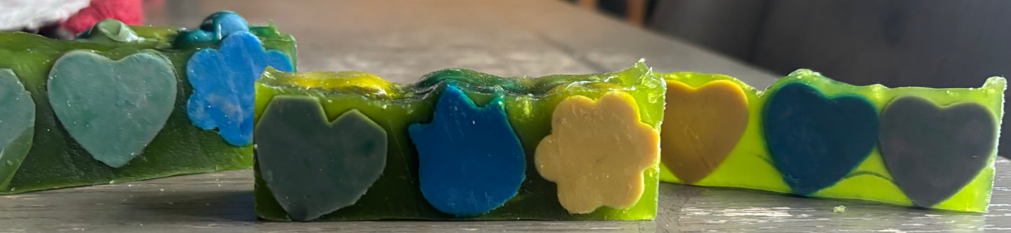 Emerald Glow Kojic Jelly Soap - Love & Bloom Edition