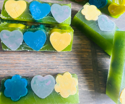 Emerald Glow Kojic Jelly Soap - Love & Bloom Edition
