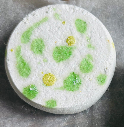 Frankincense + Bergamot Soak Bomb